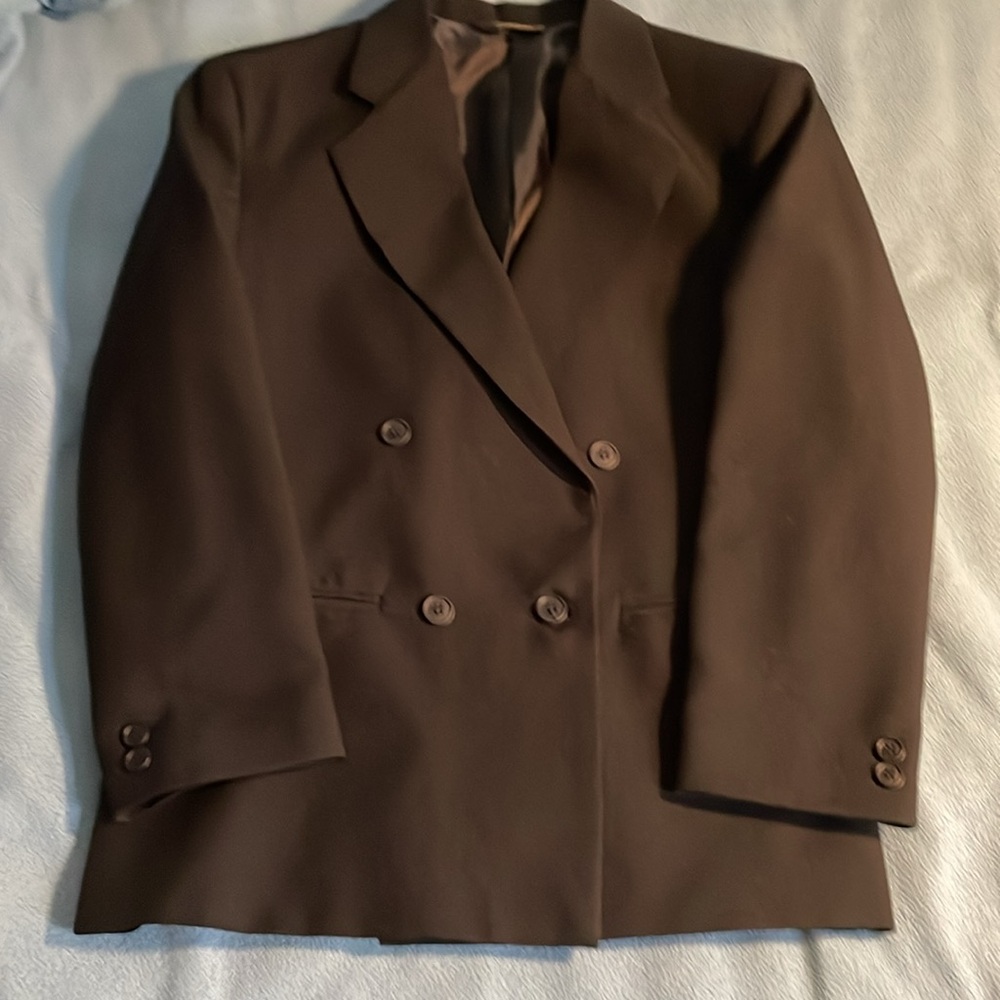 Amherst boys’ size 14 black suit jacket